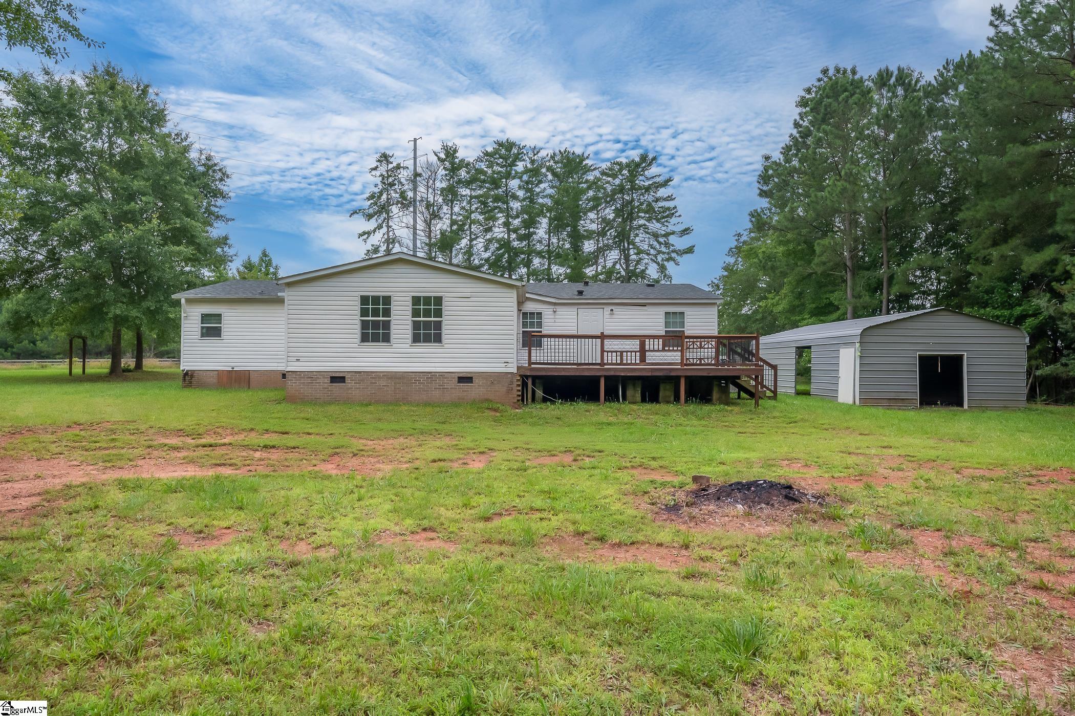 3185 Scuffletown Road Fountain Inn, SC 29644 - Photo 2 of 32