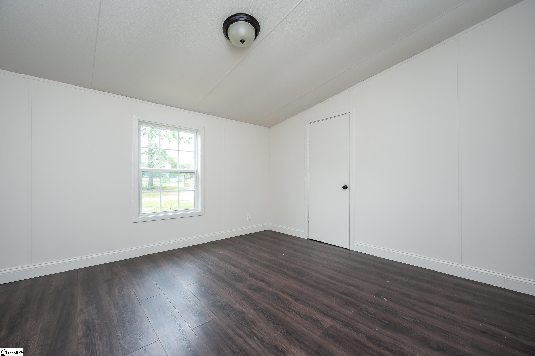 3185 Scuffletown Road Fountain Inn, SC 29644 - Photo 30 of 32