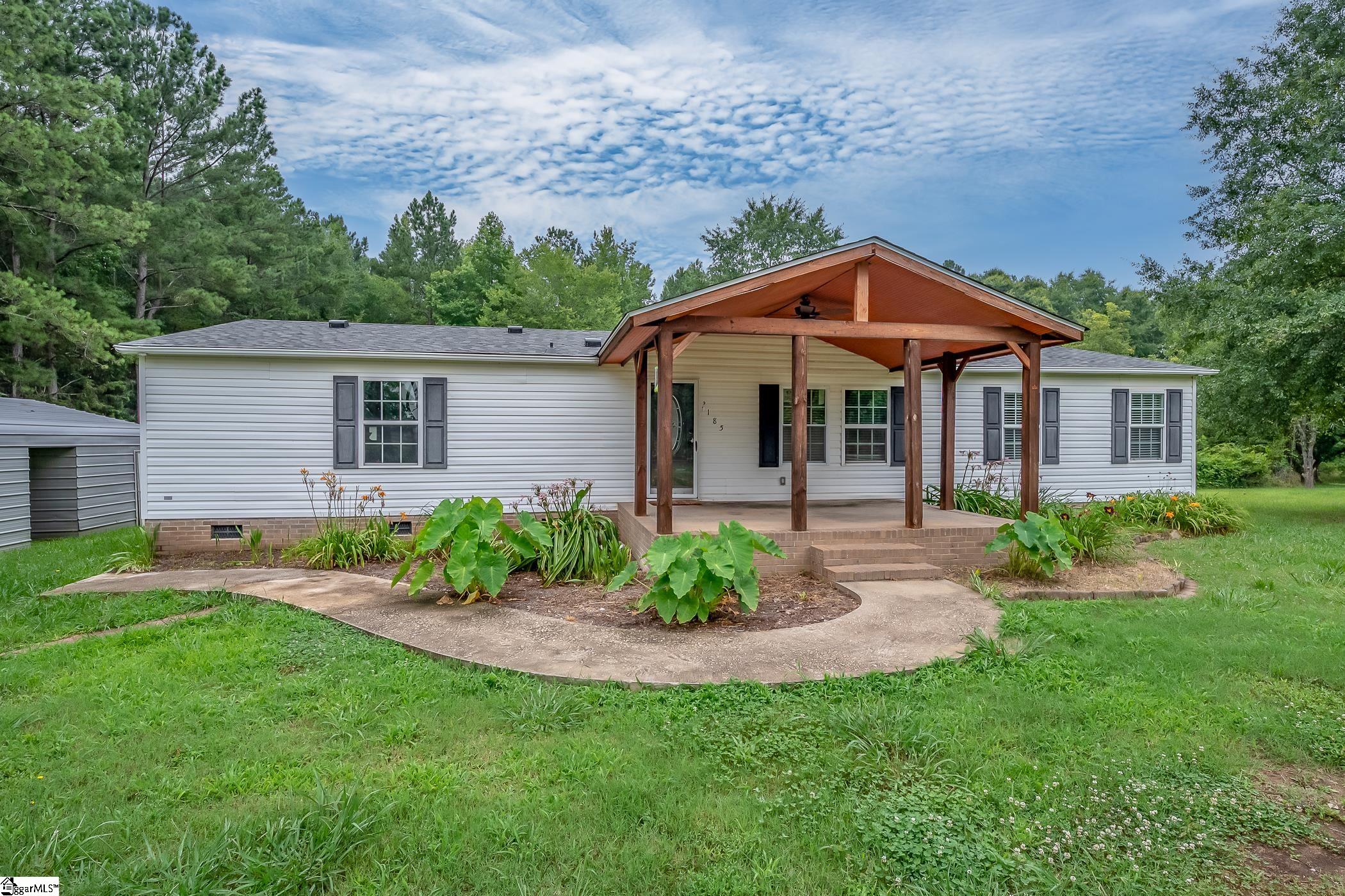 3185 Scuffletown Road Fountain Inn, SC 29644 - Photo 5 of 32