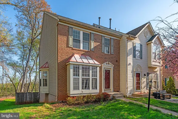 $3,200 | 20517 Ashley Terrace, Sterling, VA 20165