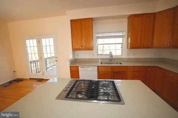 $3,200 | 20517 Ashley Terrace, Sterling, VA 20165