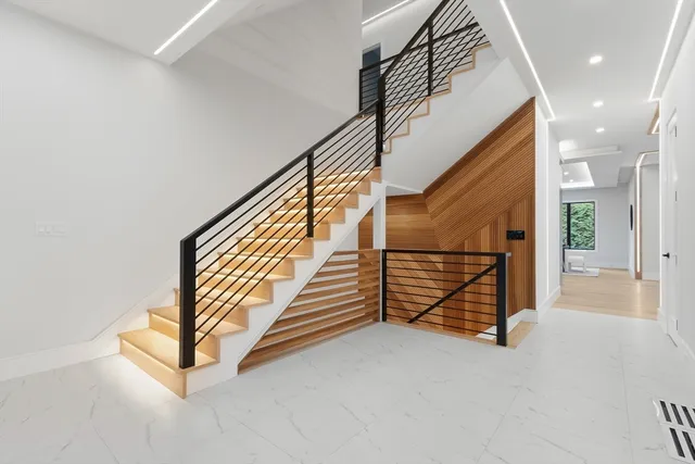 $3,916,000 | 25-27 High Street, Newton, MA 02461