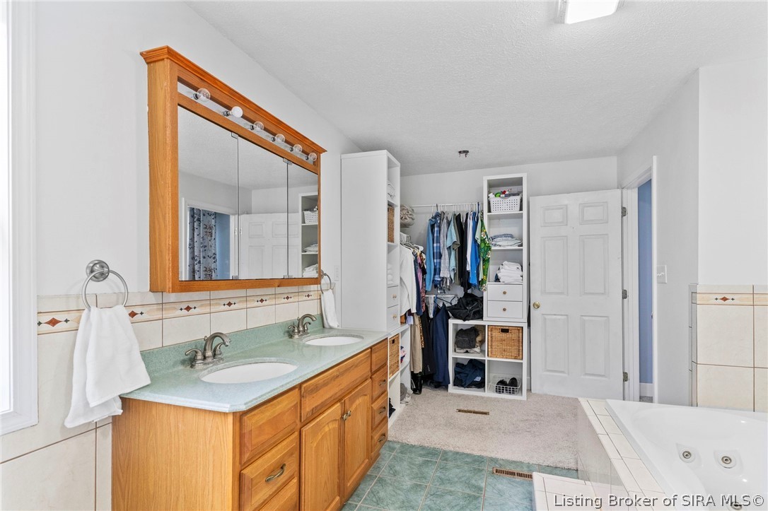 572 South Grange Hall Road Hanover, IN 47243 - Photo 17 of 28