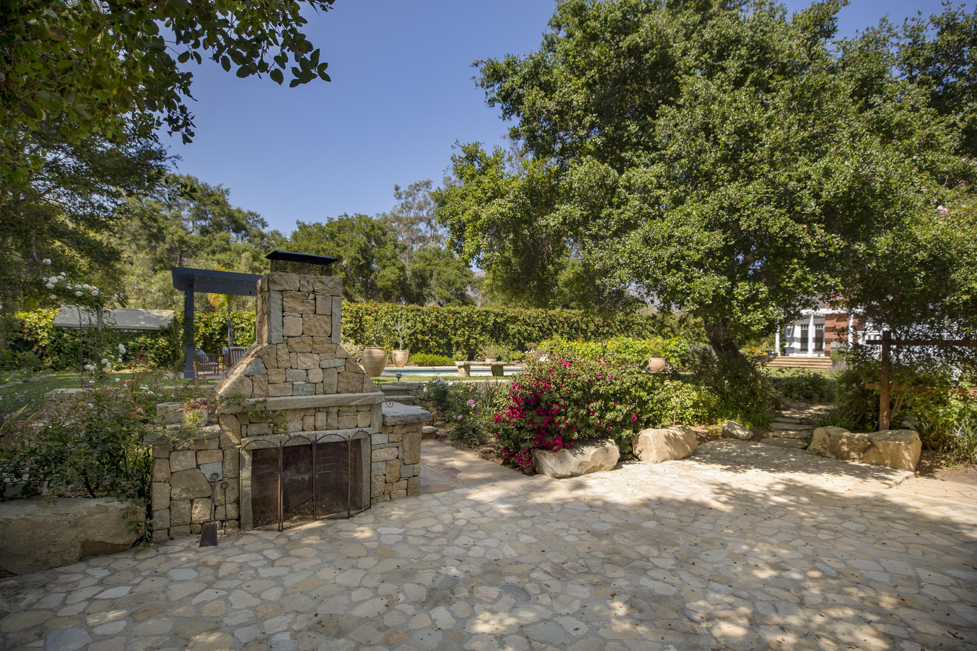 329 San Ysidro Road Santa Barbara, CA 93108 - Photo 12 of 30 Outdoor fireplace