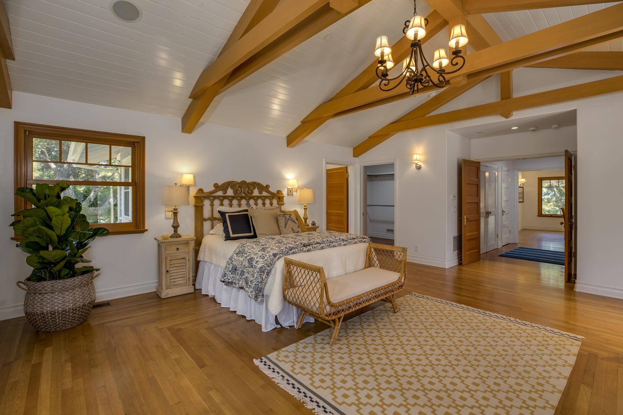 329 San Ysidro Road Santa Barbara, CA 93108 - Photo 18 of 30 Master bedroom