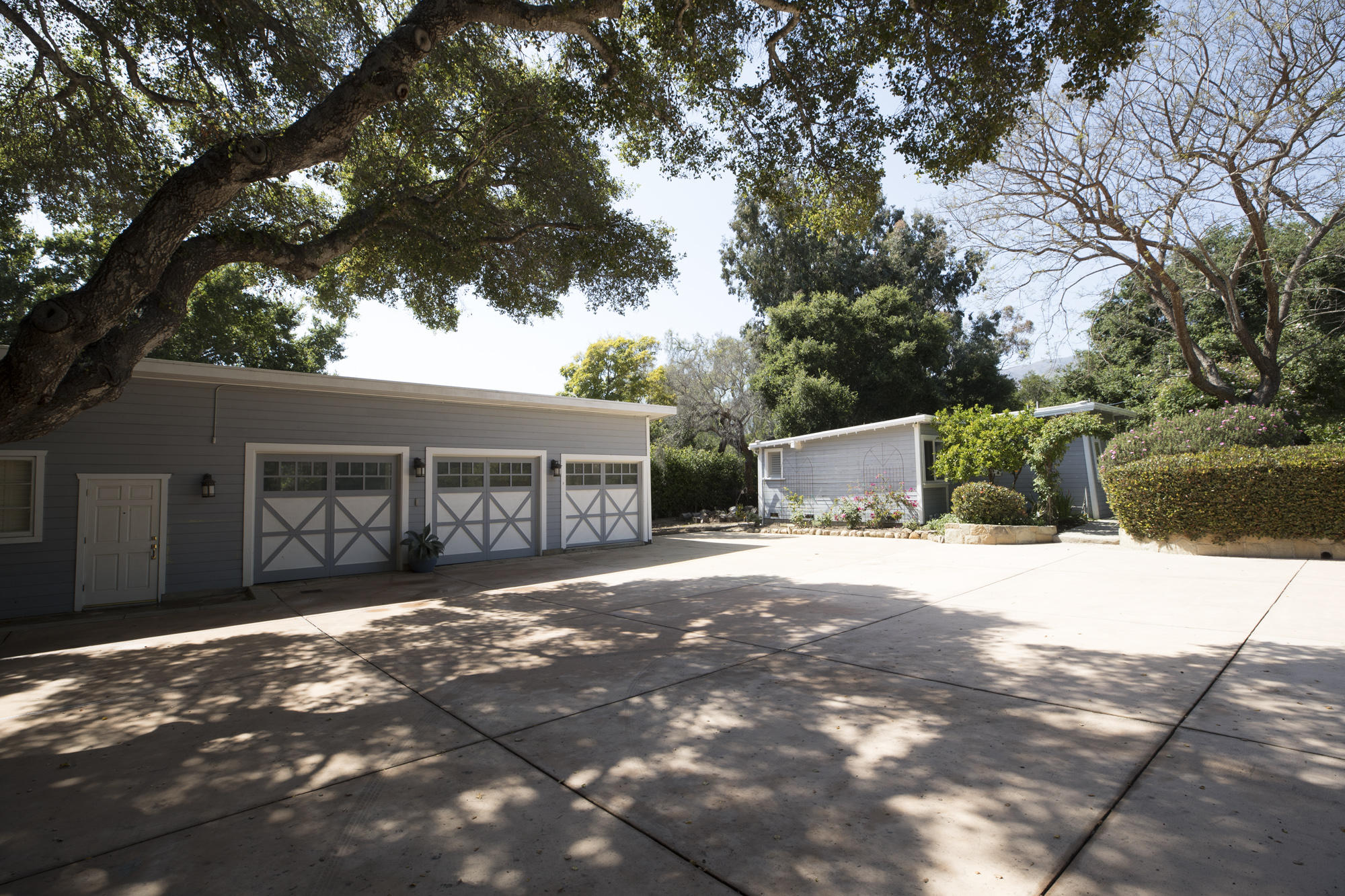 329 San Ysidro Road Santa Barbara, CA 93108 - Photo 4 of 30 3-car garage + workshop