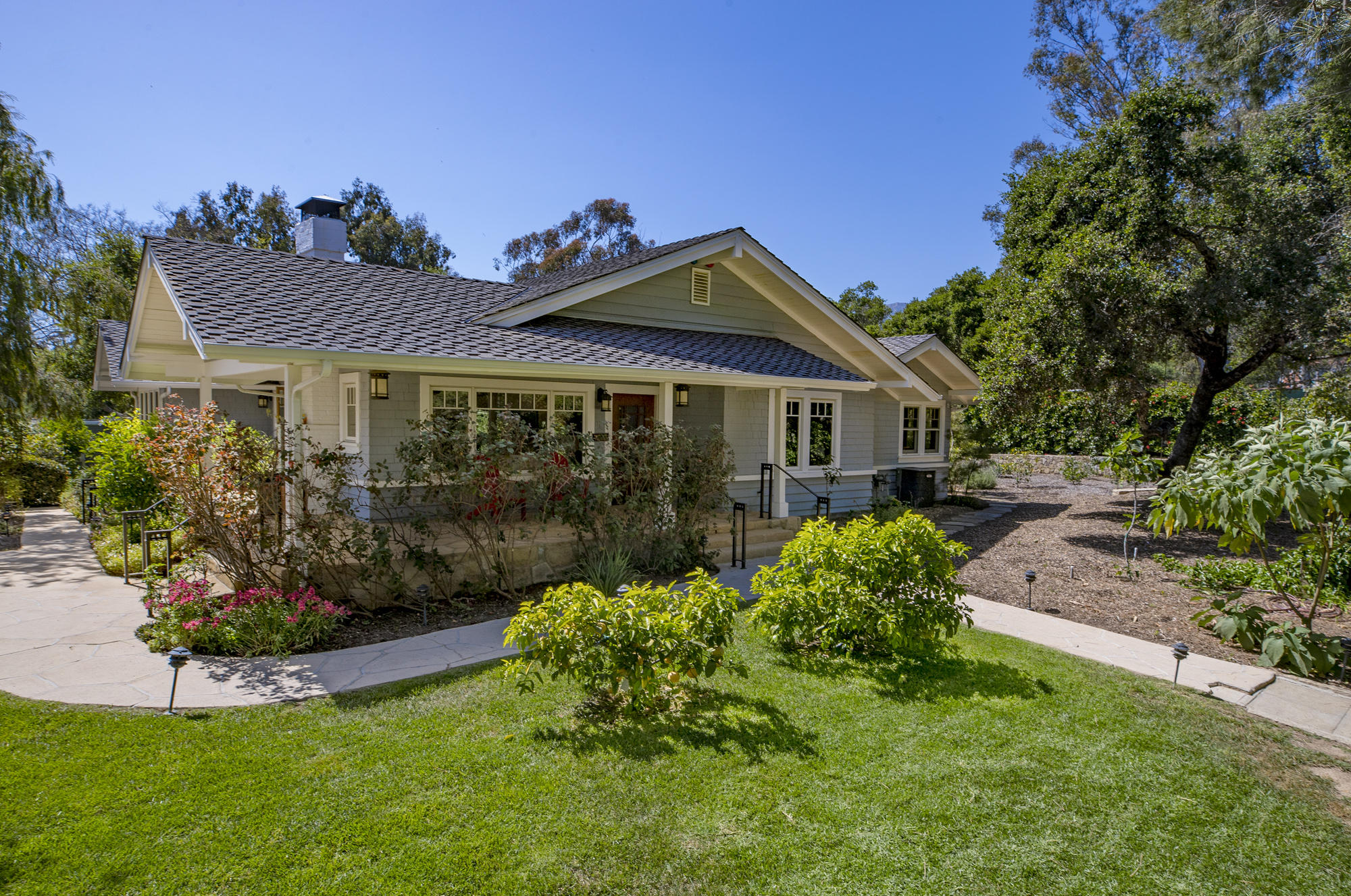 329 San Ysidro Road Santa Barbara, CA 93108 - Photo 7 of 30 Front