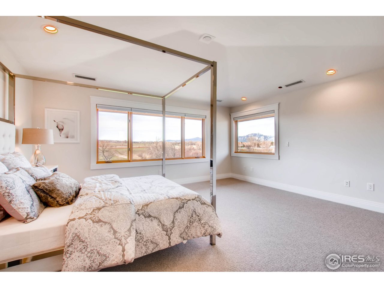 8446 Valmont Road Boulder, CO 80301 - Photo 22 of 40 Upstairs Bedroom 1
