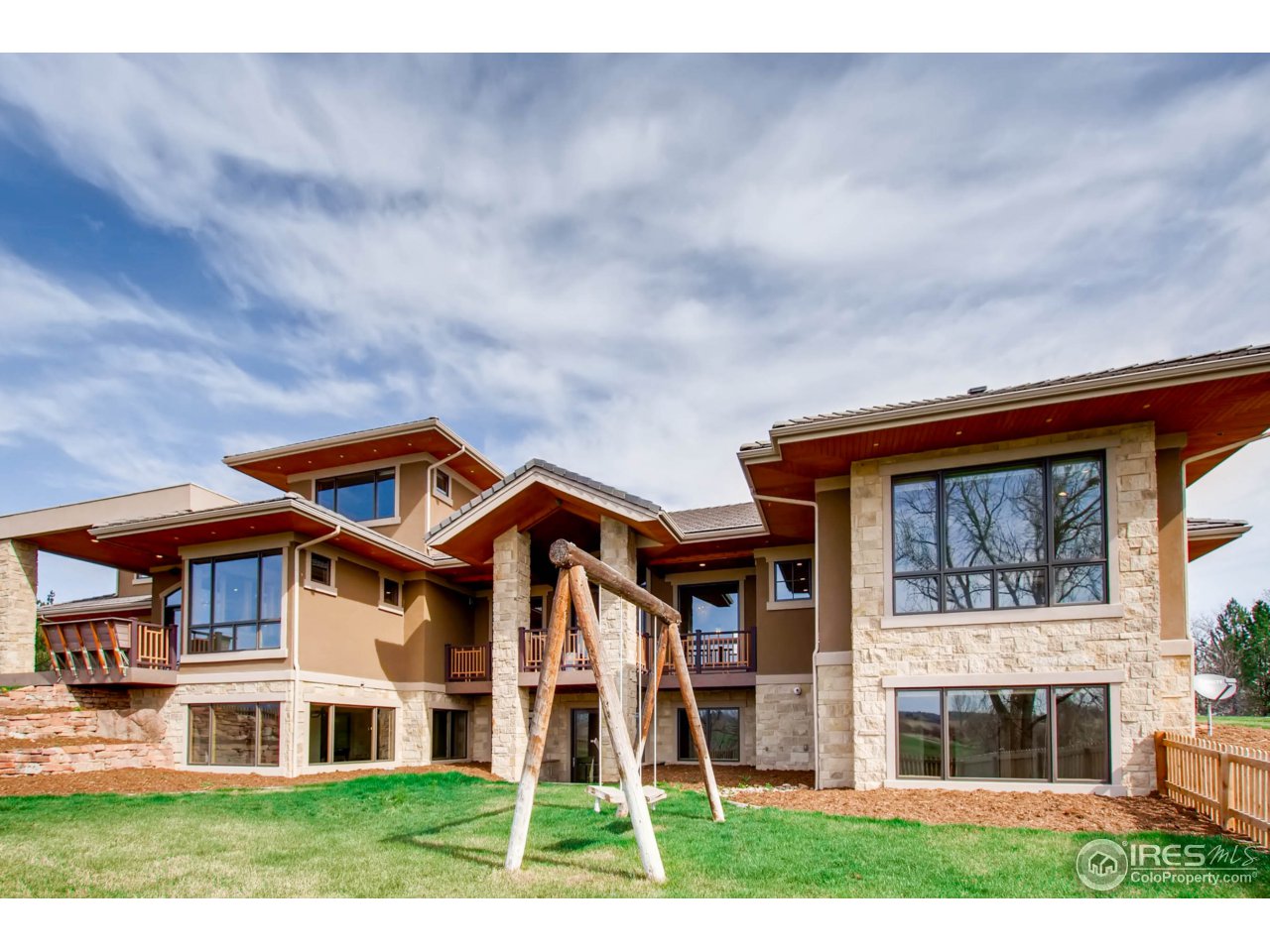 8446 Valmont Road Boulder, CO 80301 - Photo 34 of 40 Back Yard View