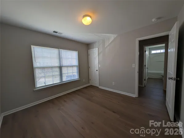 $1,995 | 11307 Breezehill Lane, Charlotte, NC 28262