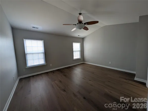 $1,995 | 11307 Breezehill Lane, Charlotte, NC 28262