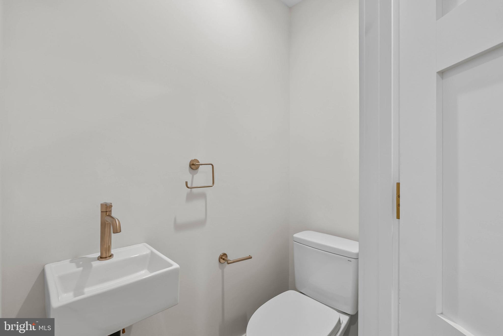1100 Webster Street, Unit 5 Philadelphia, PA 19147 - Photo 44 of 49 Gallery Image 44
