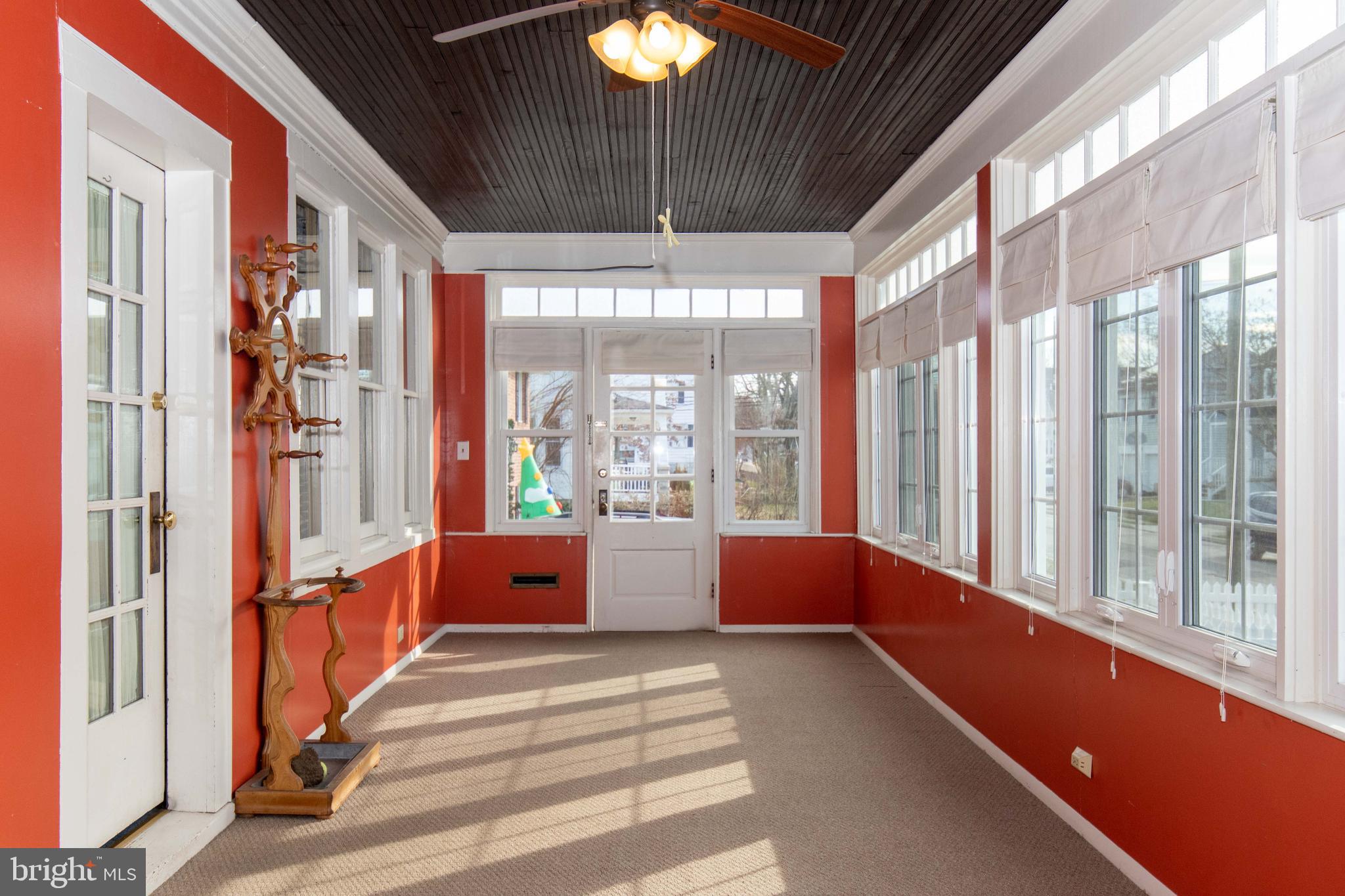 2526 Wycliffe Road Baltimore, MD 21234 - Photo 11 of 56 Amazing Filled with Light