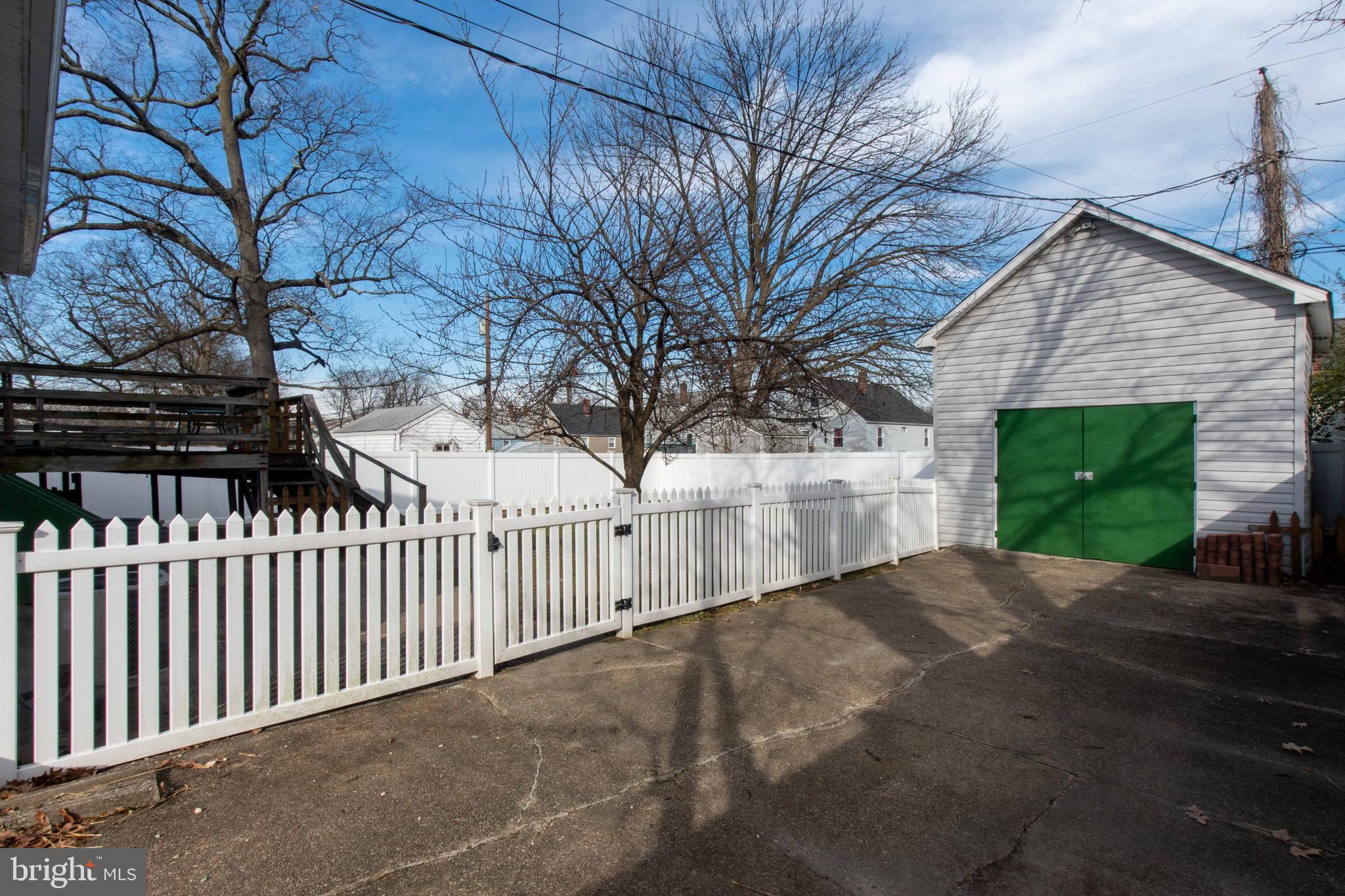 2526 Wycliffe Road Baltimore, MD 21234 - Photo 7 of 56 Ample Parking