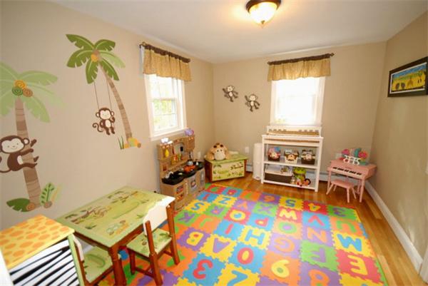 96 Burnham Road Andover, MA 01810 - Photo 11 of 29 Gallery Image 11