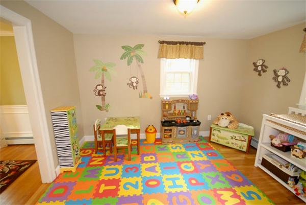 96 Burnham Road Andover, MA 01810 - Photo 12 of 29 Gallery Image 12