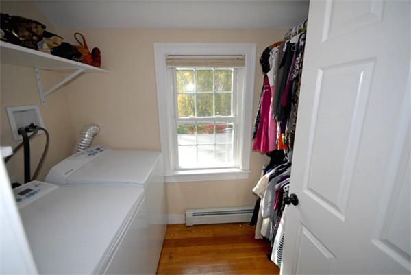 96 Burnham Road Andover, MA 01810 - Photo 17 of 29 Gallery Image 17