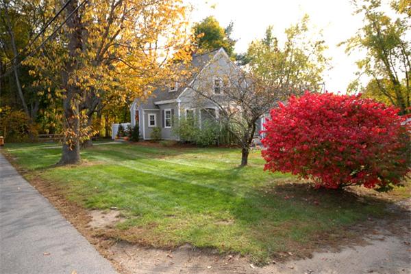 96 Burnham Road Andover, MA 01810 - Photo 28 of 29 Gallery Image 28