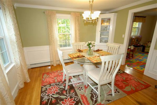 96 Burnham Road Andover, MA 01810 - Photo 9 of 29 Gallery Image 9