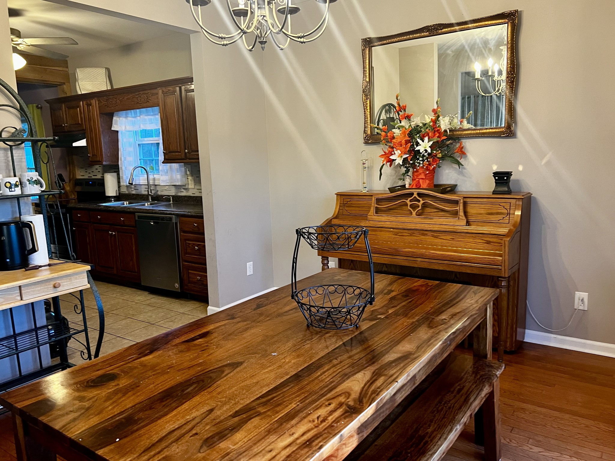 305 Duncan Lane Winchester, TN 37398 - Photo 20 of 34 a room with table chairs and wooden floor