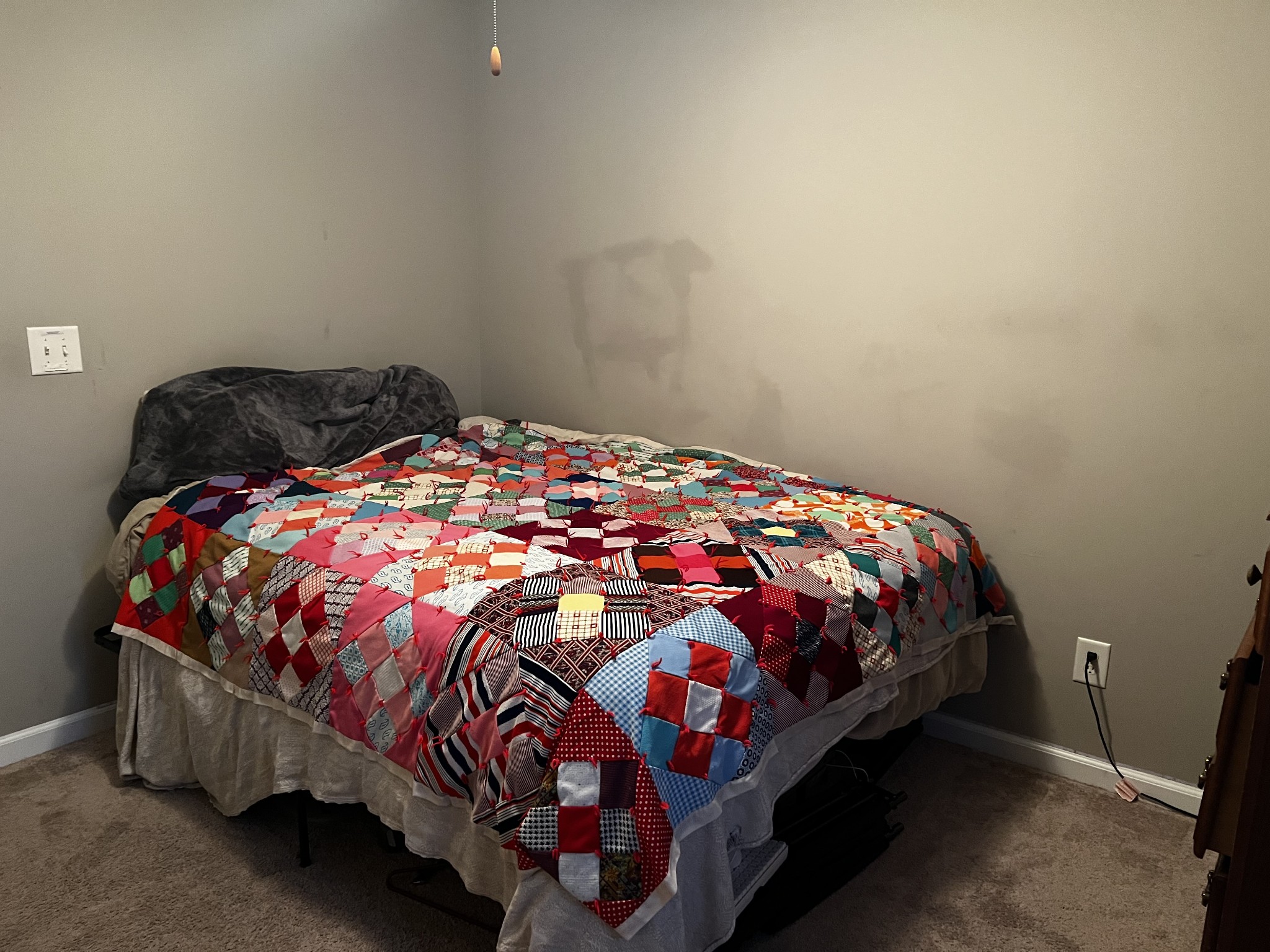 305 Duncan Lane Winchester, TN 37398 - Photo 32 of 34 a bedroom with a bed and a window