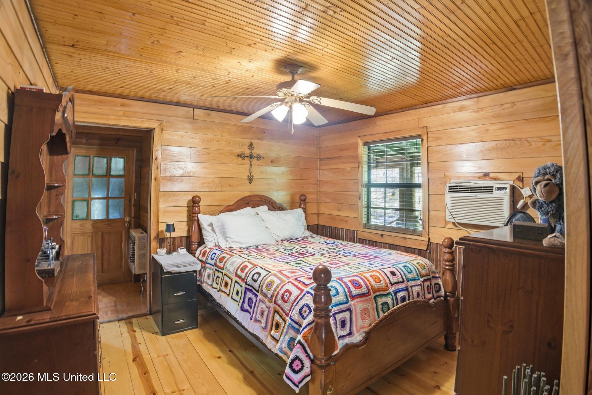 5024 Mary Wall Bridge Road Liberty, MS 39645 - Photo 13 of 20 Room 1