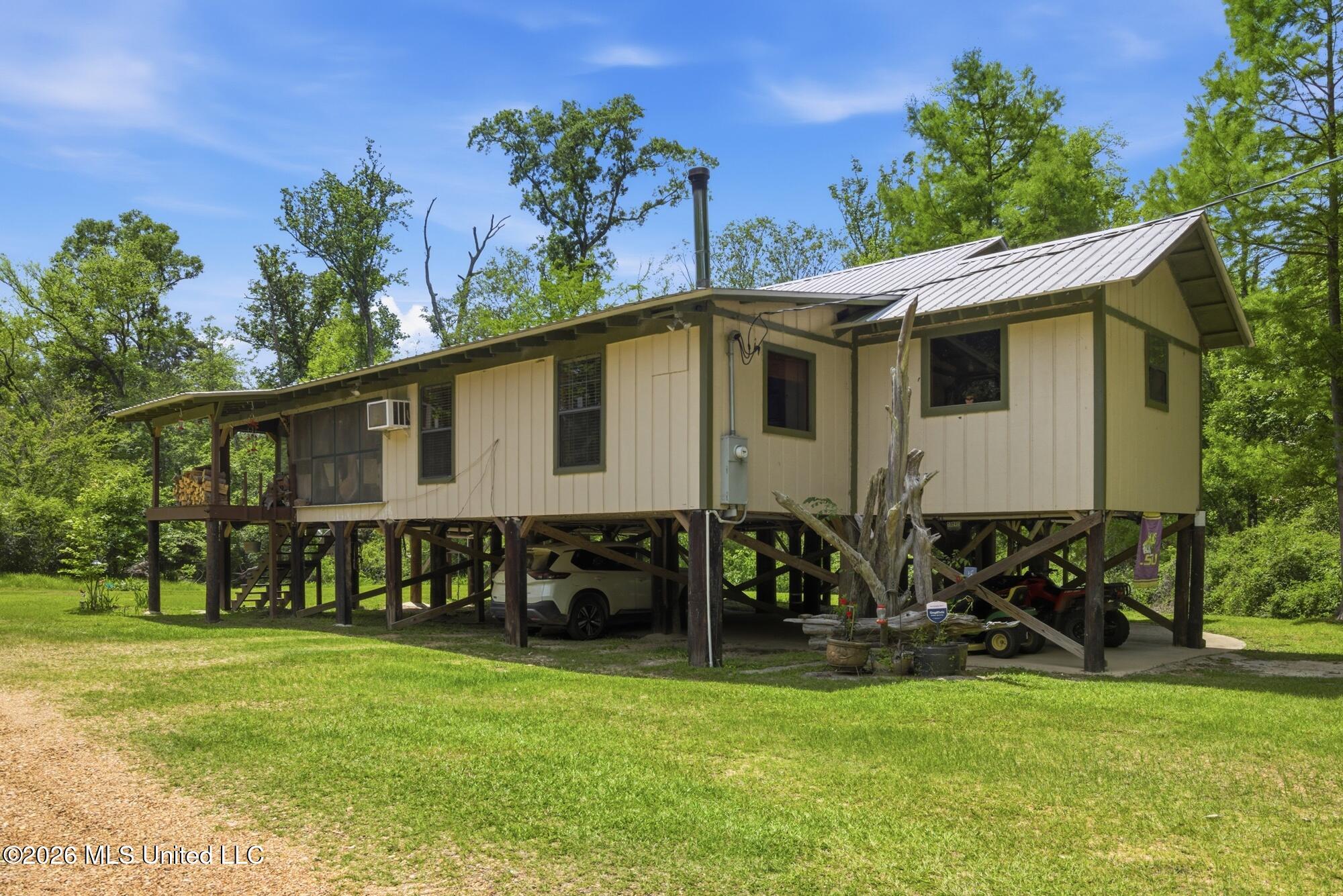 5024 Mary Wall Bridge Road Liberty, MS 39645 - Photo 2 of 20 Side View