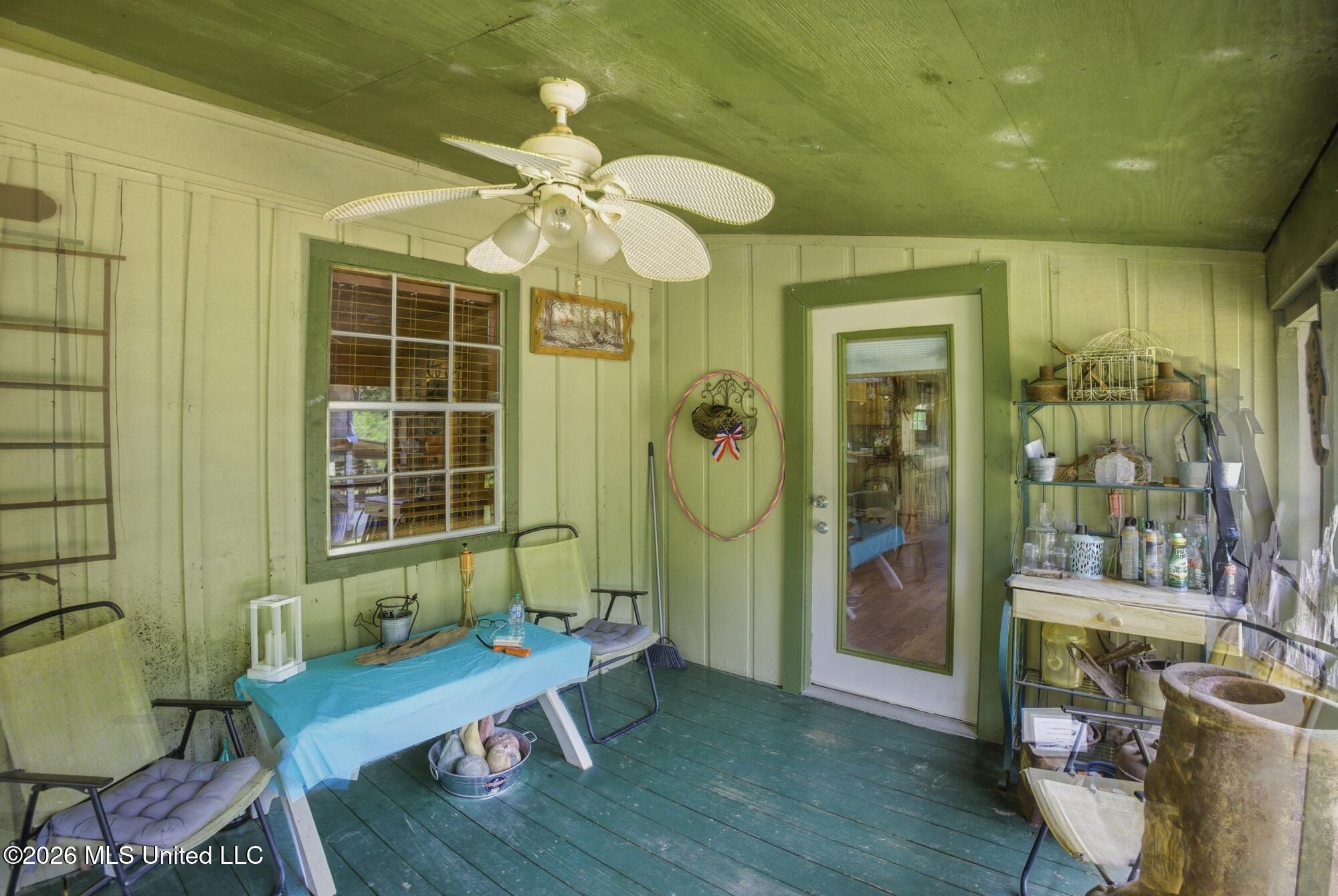 5024 Mary Wall Bridge Road Liberty, MS 39645 - Photo 3 of 20 Porch
