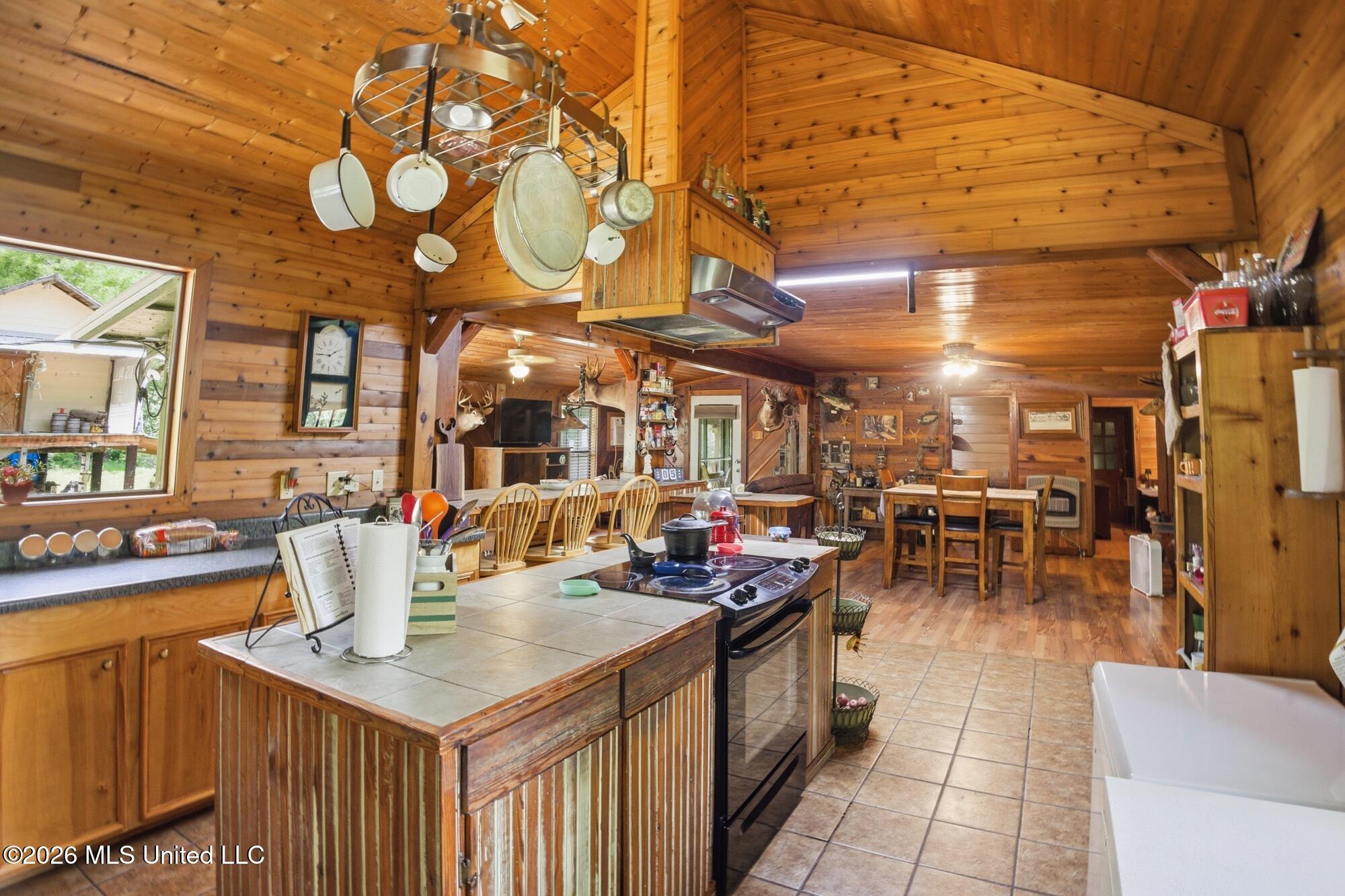 5024 Mary Wall Bridge Road Liberty, MS 39645 - Photo 9 of 20 Kitchen