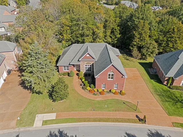 $684,500 | 2236 Seven Points Circle, Hermitage, TN 37076