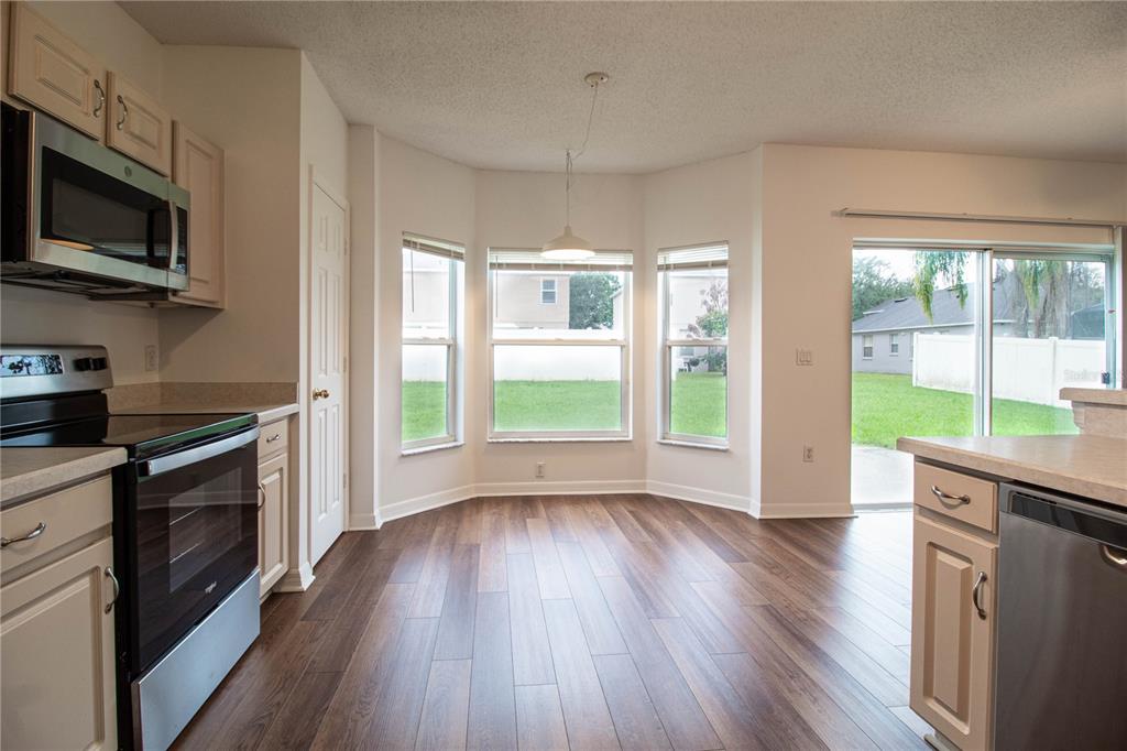 1709 Harris Hawk Road Orlando, FL 32837 - Photo 11 of 45 Gallery Image 11