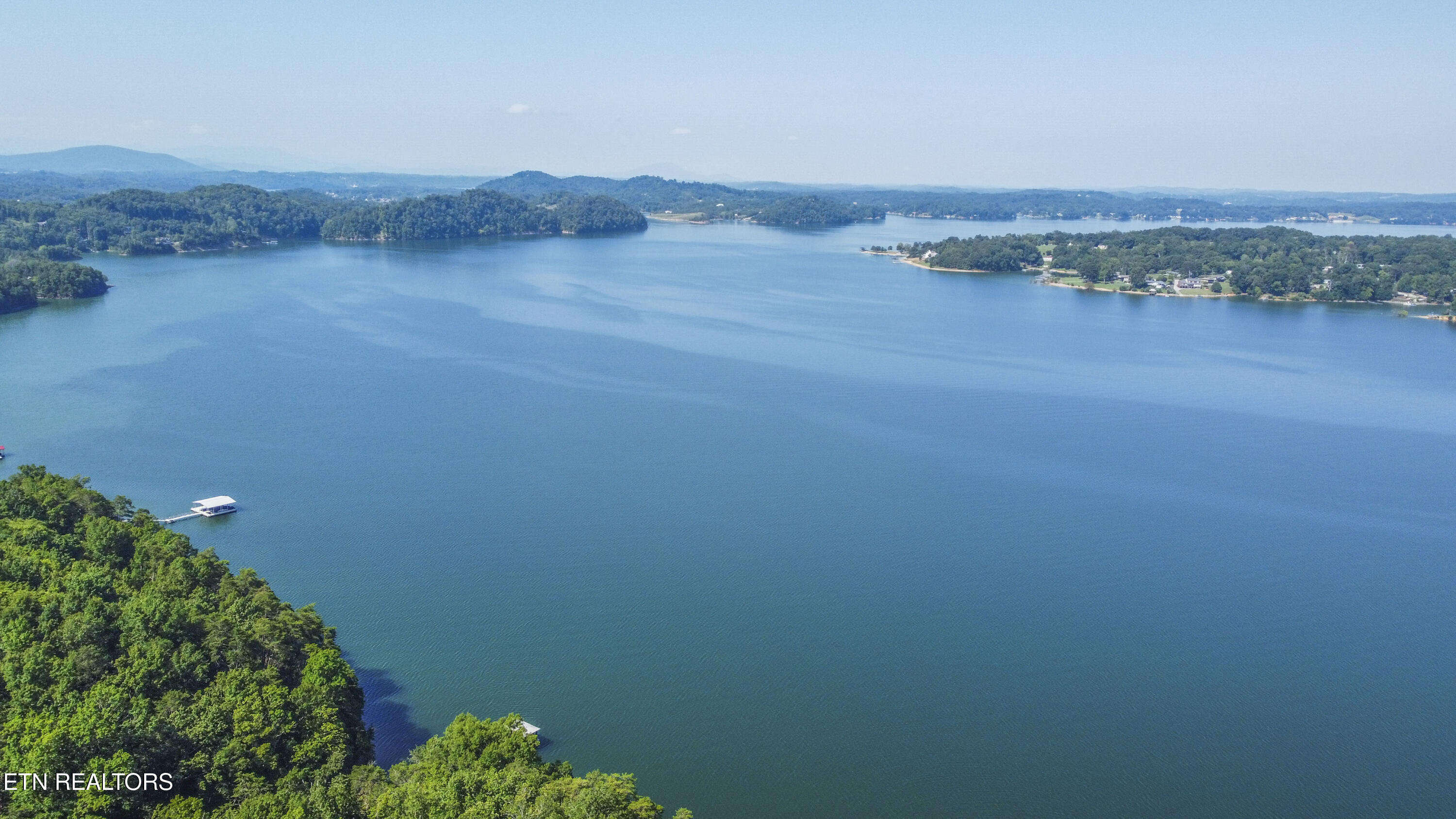 Fishtail Cove Dandridge, TN 37725 - Photo 2 of 15 view_1