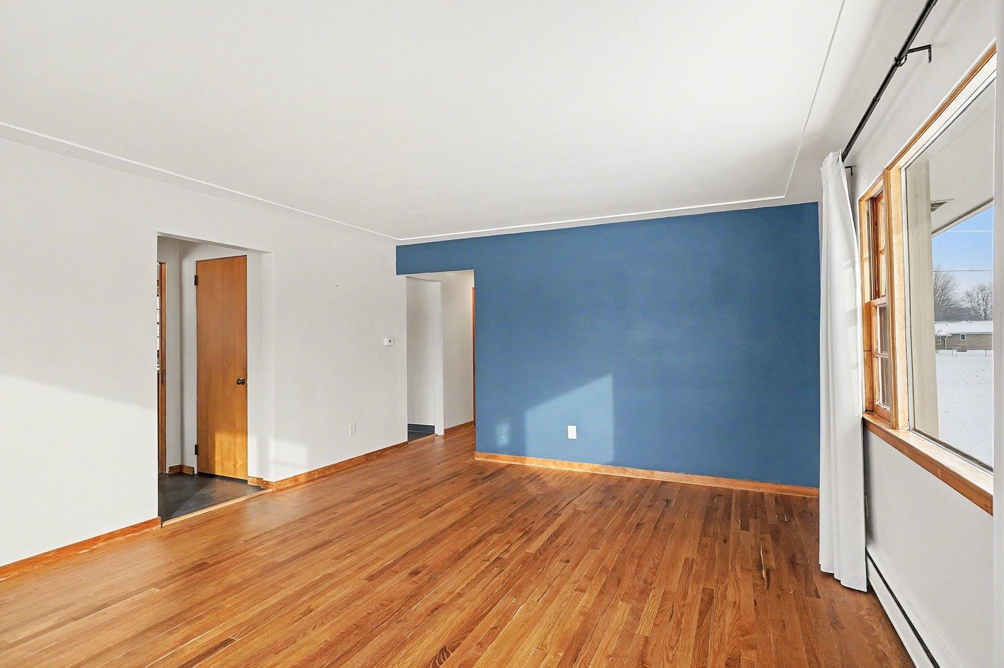 2709 Midland Road Bay City, MI 48706 - Photo 12 of 30 Gallery Image 12