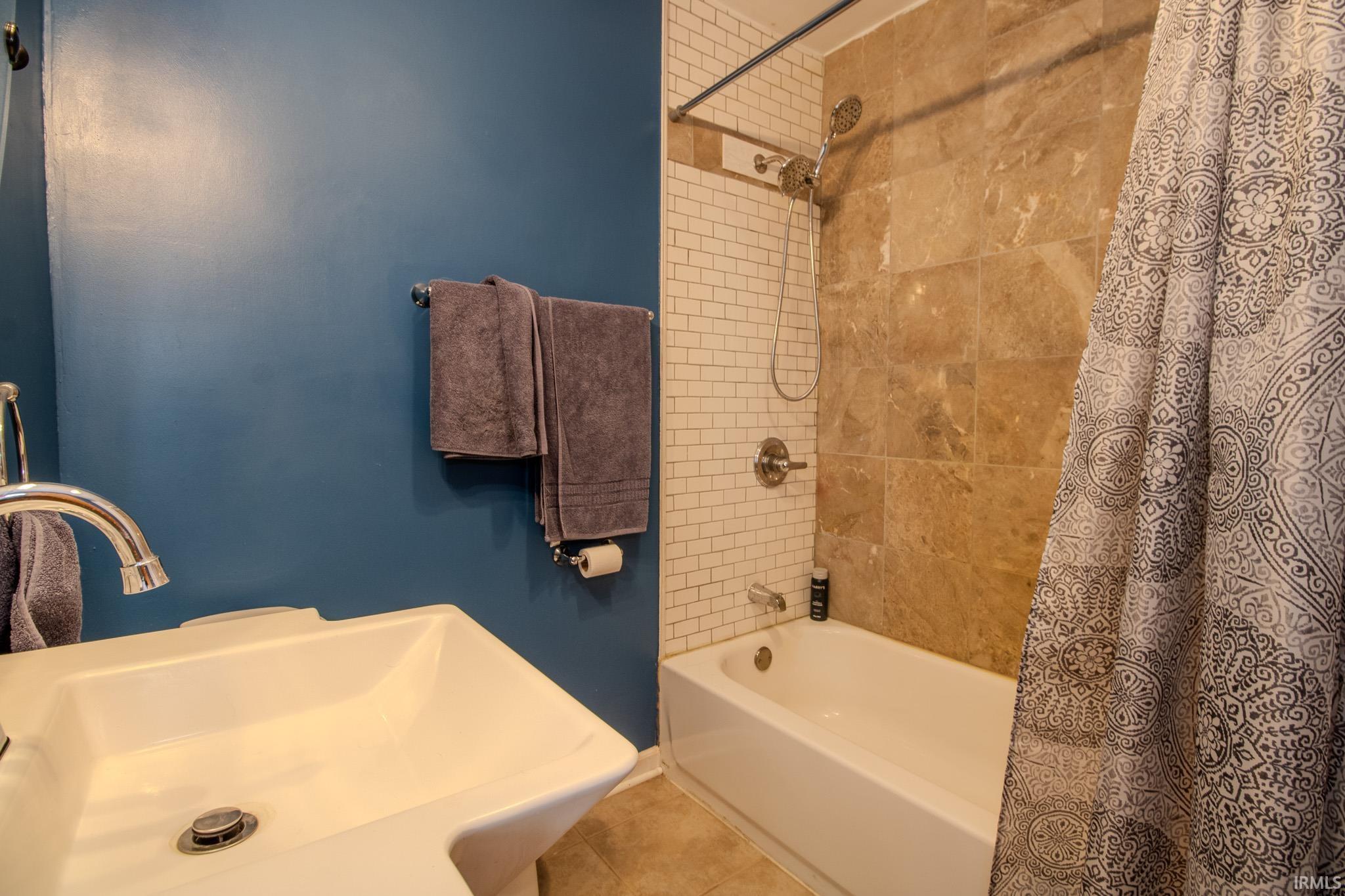 12190 West County Line Road Plymouth, IN 46563 - Photo 7 of 20