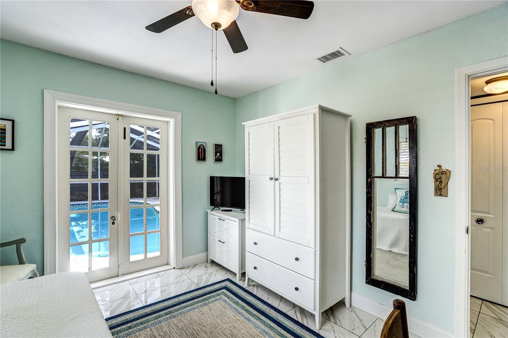 326 Mehlenbacher Road Belleair, FL 33756 - Photo 18 of 31