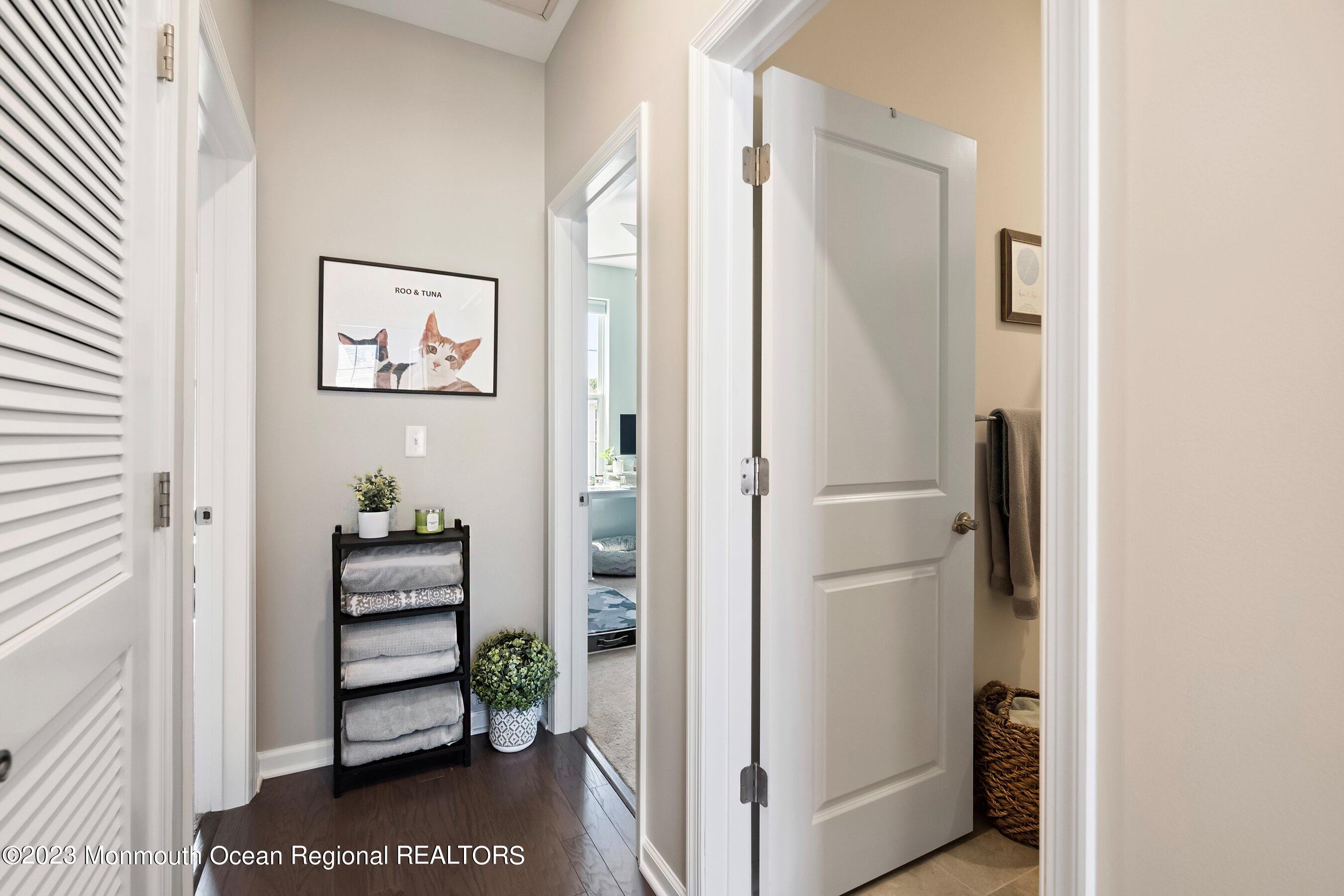 107 Revival Road Brick, NJ 08723 - Photo 28 of 41 31-Upper Hallway
