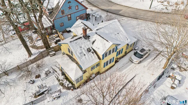 $519,900 | 28 Reservoir Street, Bethel, CT 06801