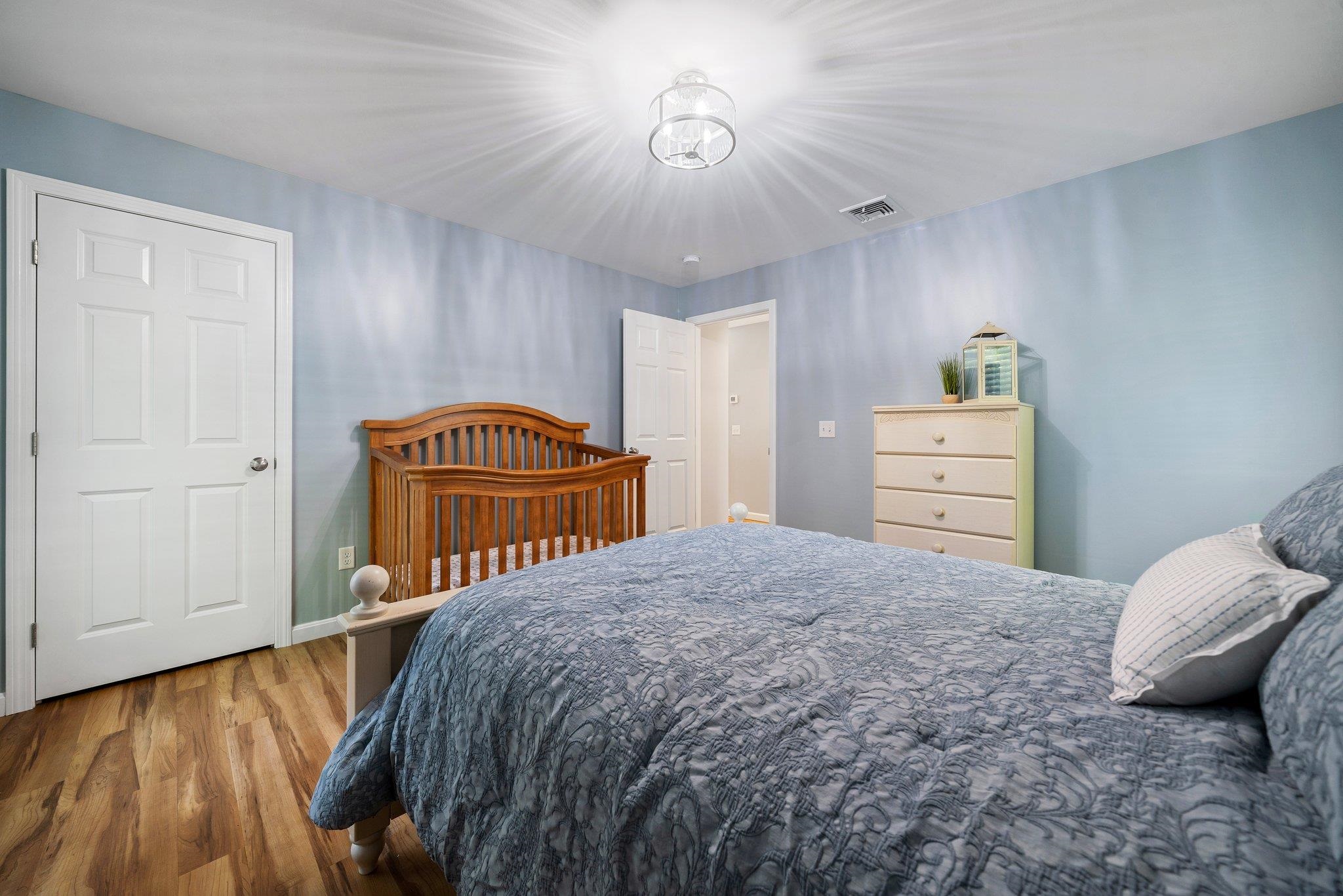 4 West Shore Drive Sandown, NH 03873 - Photo 11 of 39