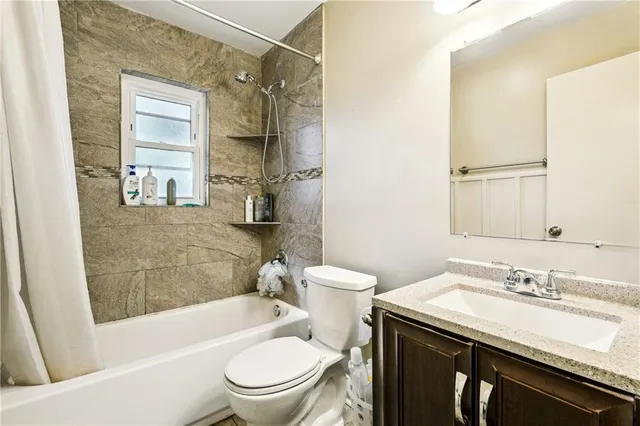 $235,000 | 408 Bellevue Drive, Laplace, LA 70068