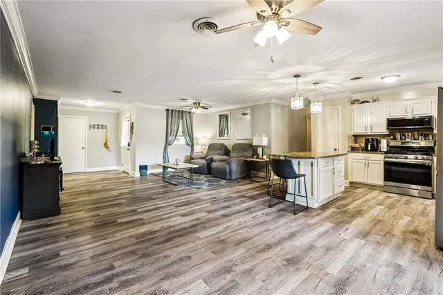 $235,000 | 408 Bellevue Drive, Laplace, LA 70068