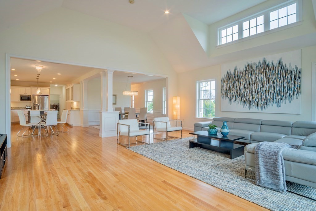 17 Overlook Drive Danvers, MA 01923 - Photo 4 of 42