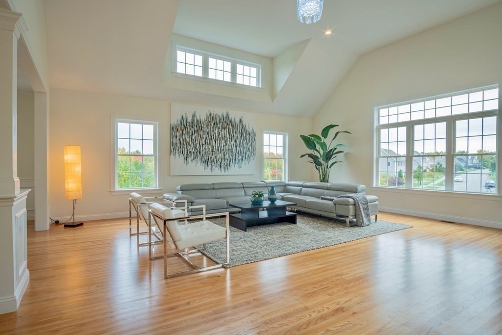 17 Overlook Drive Danvers, MA 01923 - Photo 5 of 42