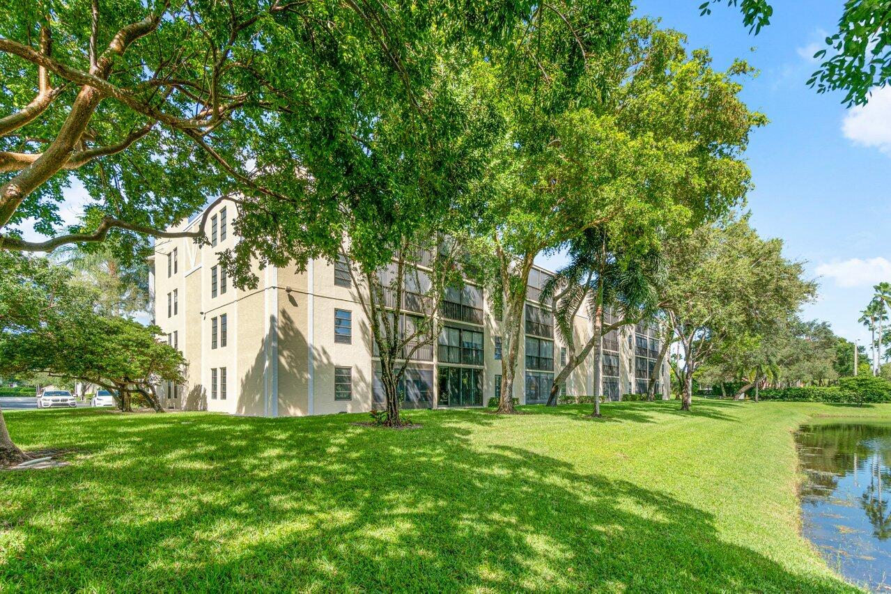 7350 Kinghurst Drive, Unit 104 Delray Beach, FL 33446 - Photo 37 of 38 037-7350KinghurstDrive-DelrayBeach-FL-33