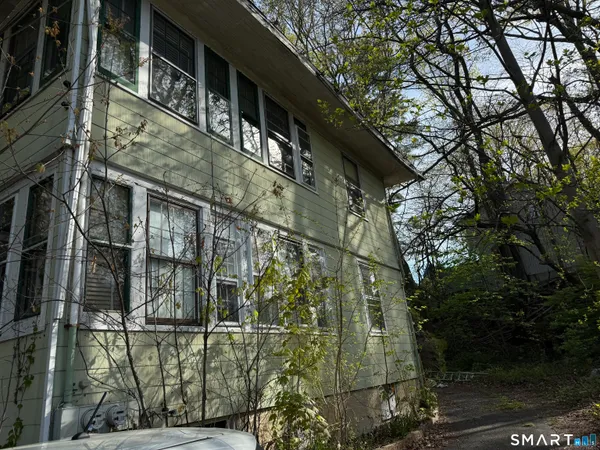 $399,000 | 44-46 Grenelle Street, Bridgeport, CT 06606