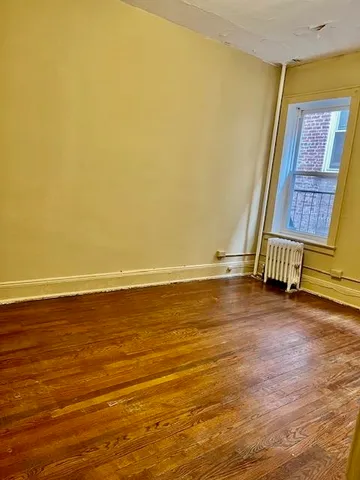 $1,400 | 5-7 Kelly Parkway, Unit 202, Bayonne, NJ 07002