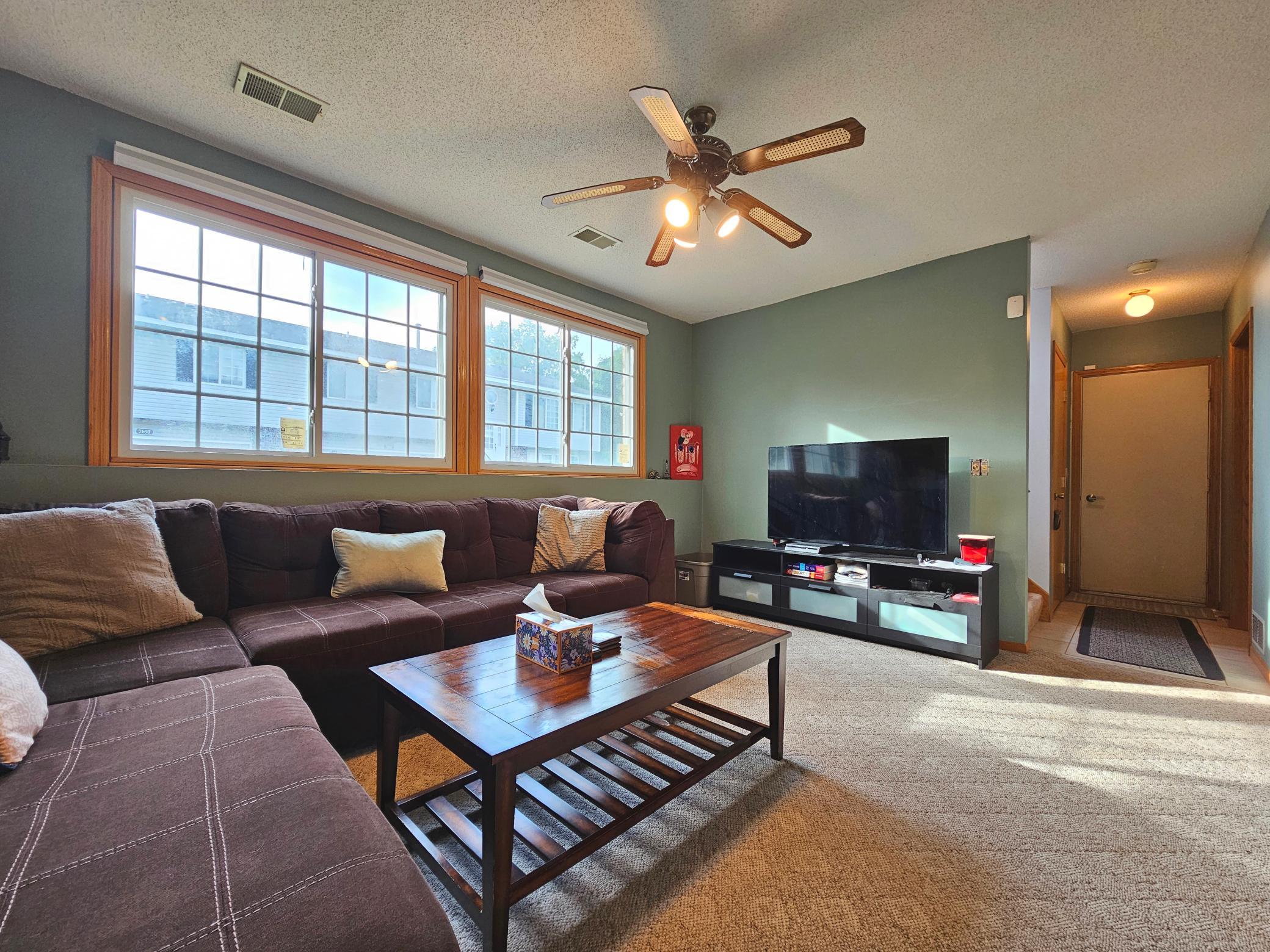 7664 Steepleview Road Woodbury, MN 55125 - Photo 17 of 27