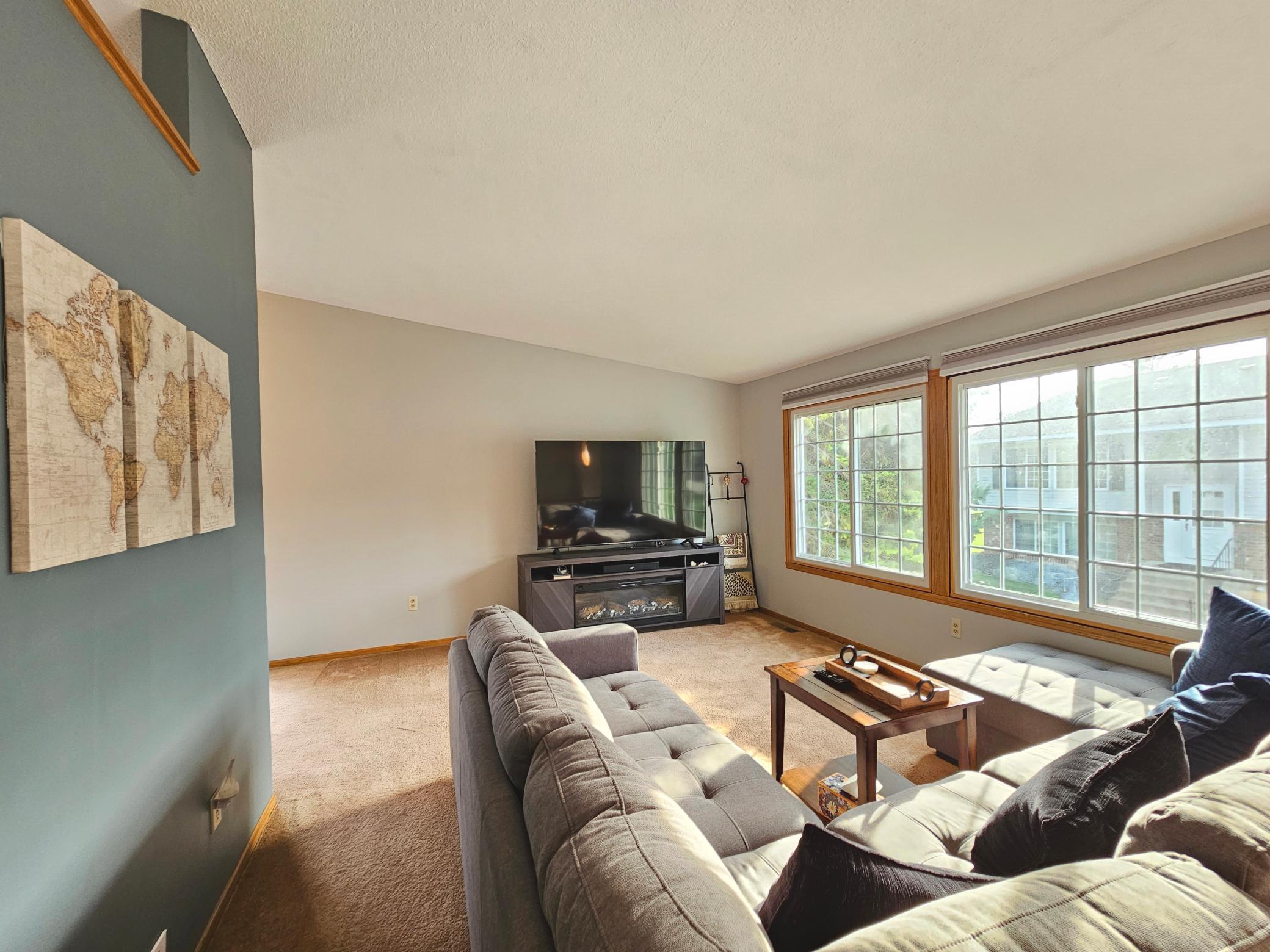 7664 Steepleview Road Woodbury, MN 55125 - Photo 8 of 27