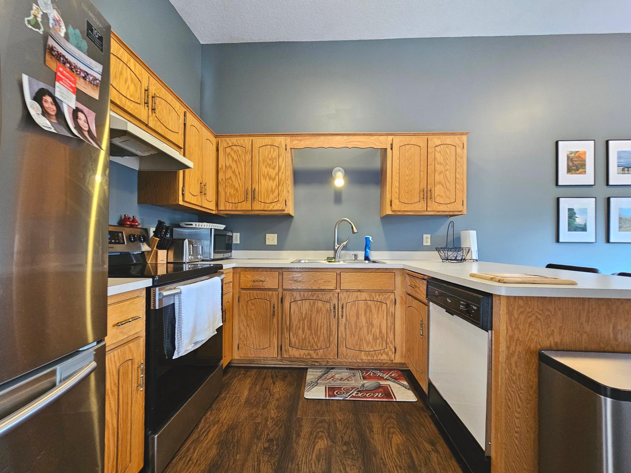 7664 Steepleview Road Woodbury, MN 55125 - Photo 10 of 27