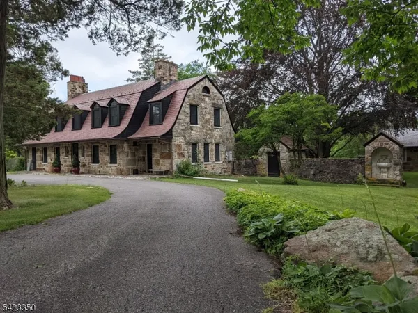 $1,500,000 | 615 Jackson Valley Road, Oxford, NJ 07863