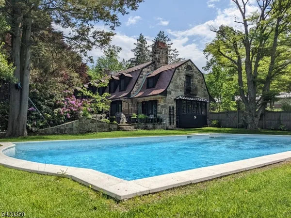 $1,500,000 | 615 Jackson Valley Road, Oxford, NJ 07863